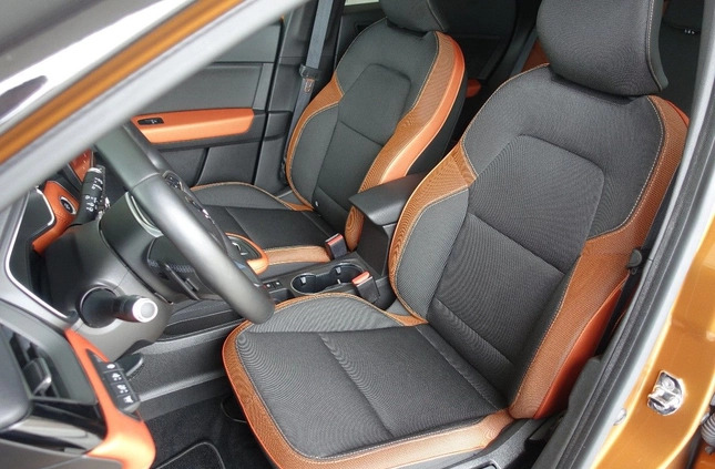 Renault Captur cena 92900 przebieg: 18400, rok produkcji 2021 z Łochów małe 497
